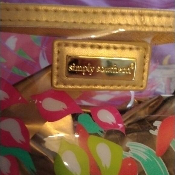 Simply Southern    - Picture 6 of 6